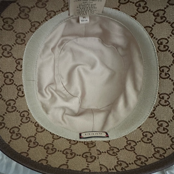 GUCCI MONOGRAM BUCKET HAT - Picture 7 of 9